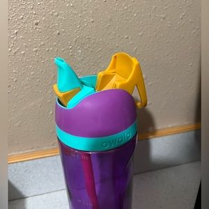 Owala Tritan 24oz Water bottle